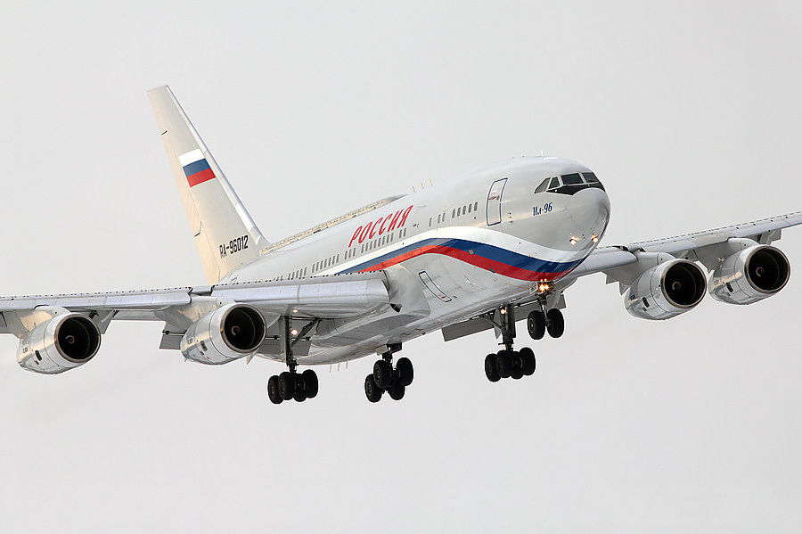 Пассажирский самолет Ильюшин: Ил-96